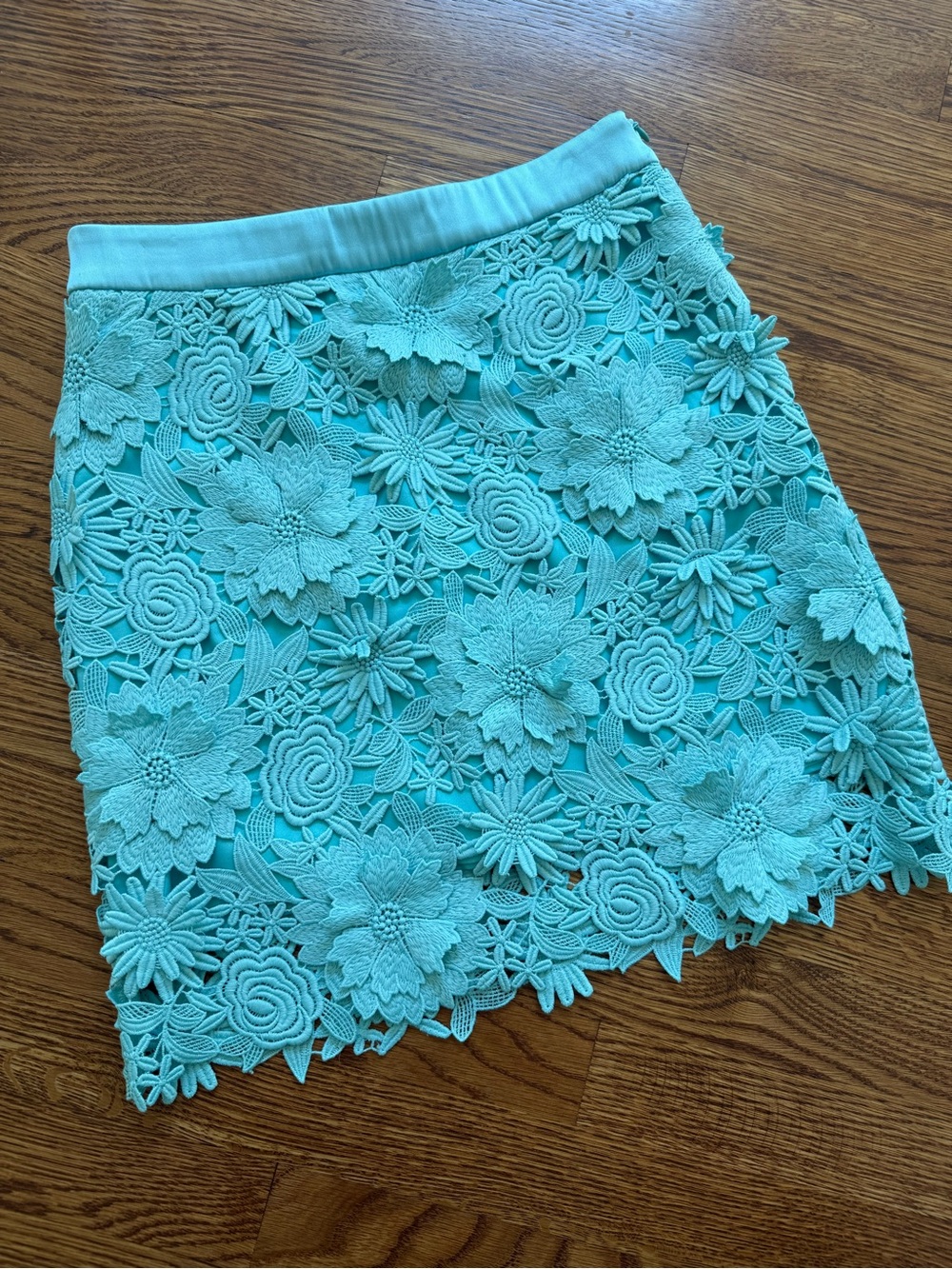 MILLY 3D Floral Appliqué Mini Pencil Skirt Coquette Lace Pastel Fairy Whimsy 2